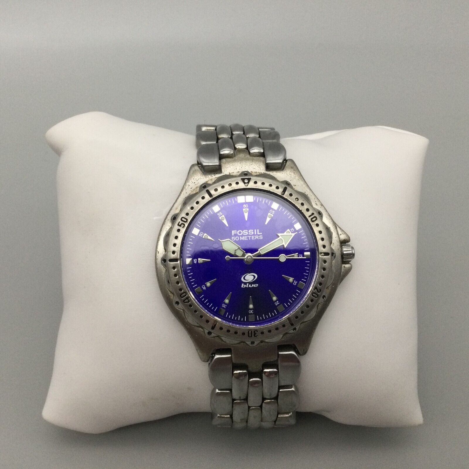 Fossil blue 50 meters hotsell watch price