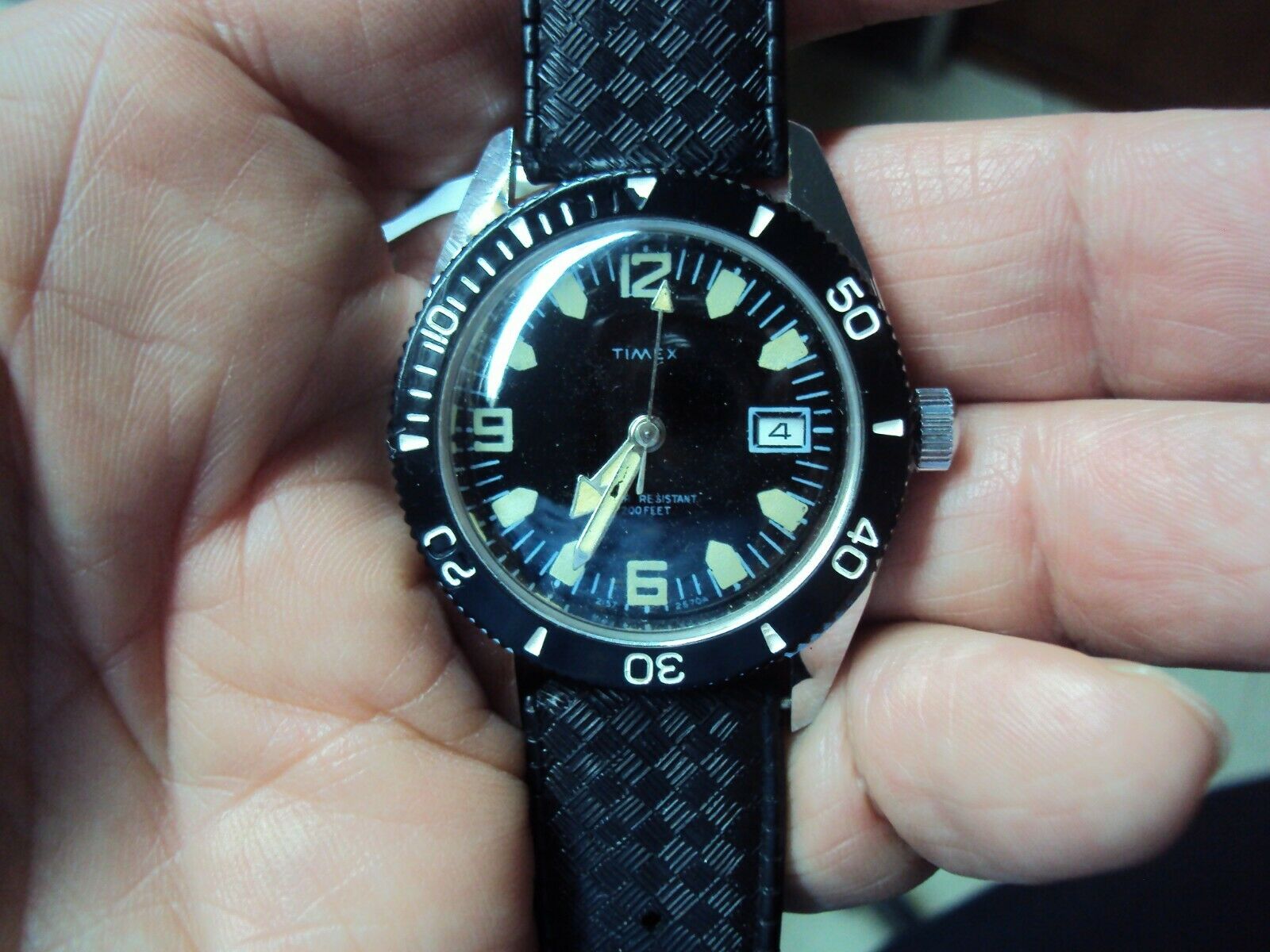 timex skin diver