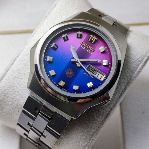 Rare! Seiko Advan Pink-Blue Dual-color dial Asymmetric case