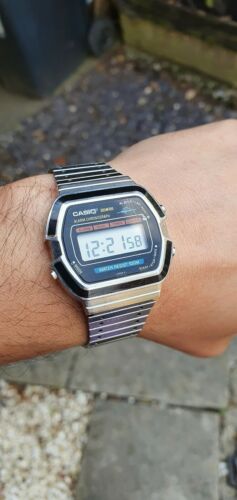 Rare Vintage Casio slim Marlin WS-720(145) Digital Watch Rare Vintage Casio slim Marlin WS-720(145) Digital Watch
