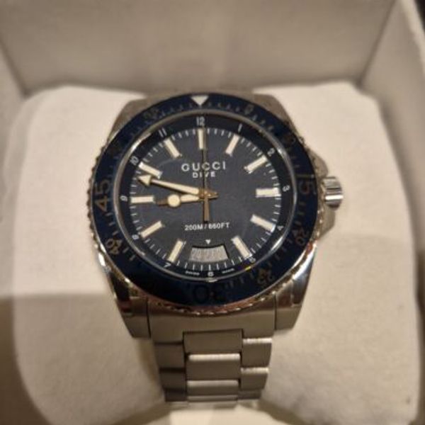 Gucci Men's Classic wrist watch silver blue designer luxury main image 1