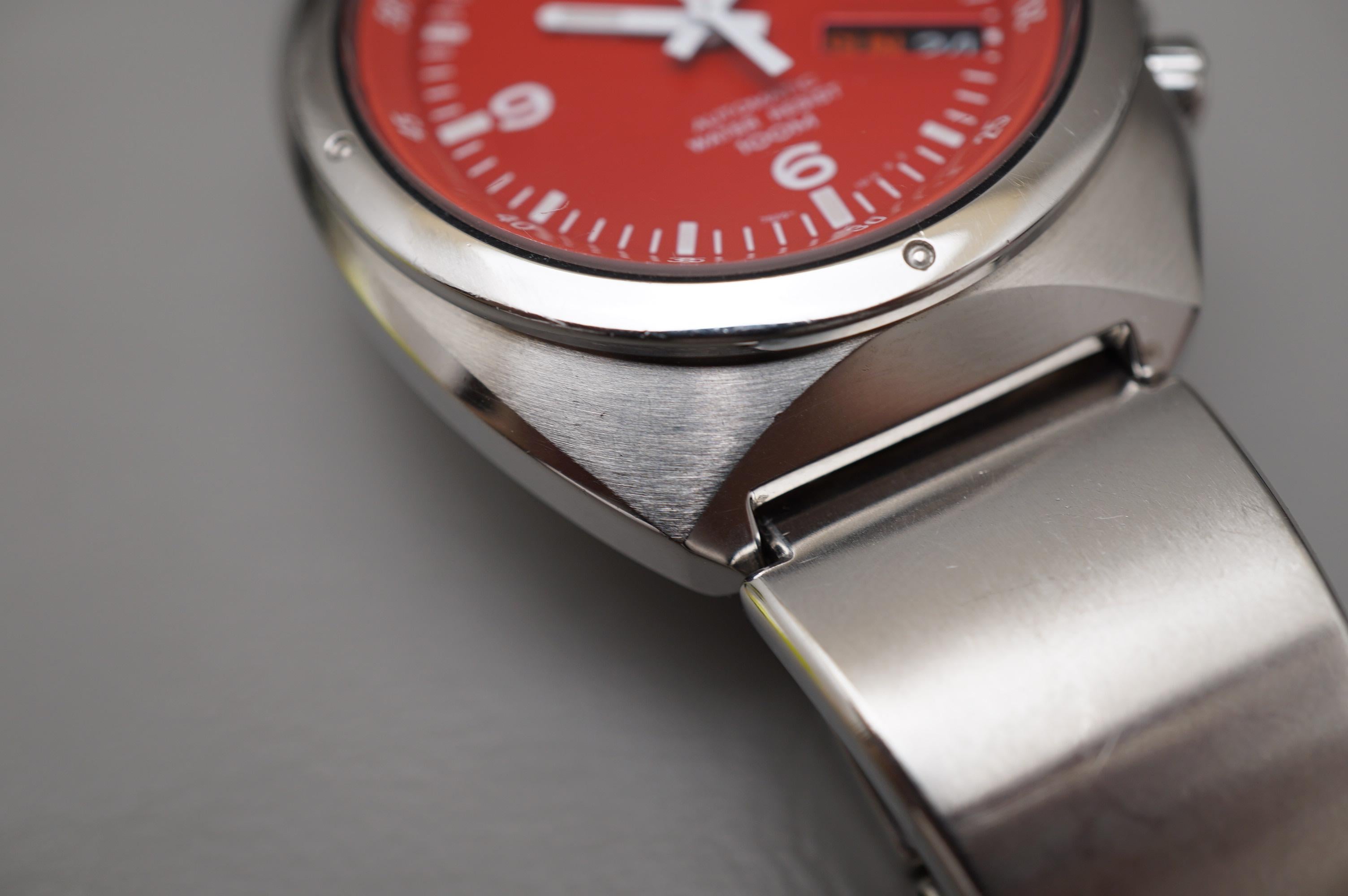 SEIKO S-WAVE SKX287K（SEIKO 5 Sports SKZ221 Automatic Watch