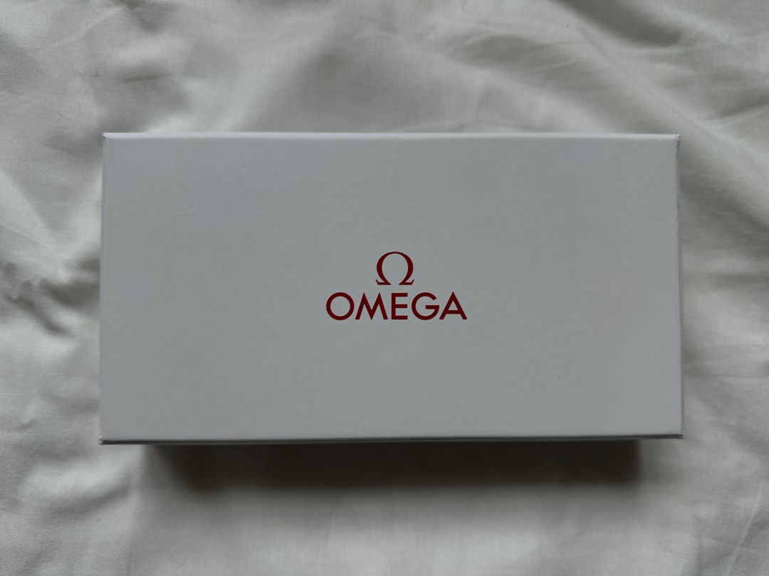 Omega watch online pouch