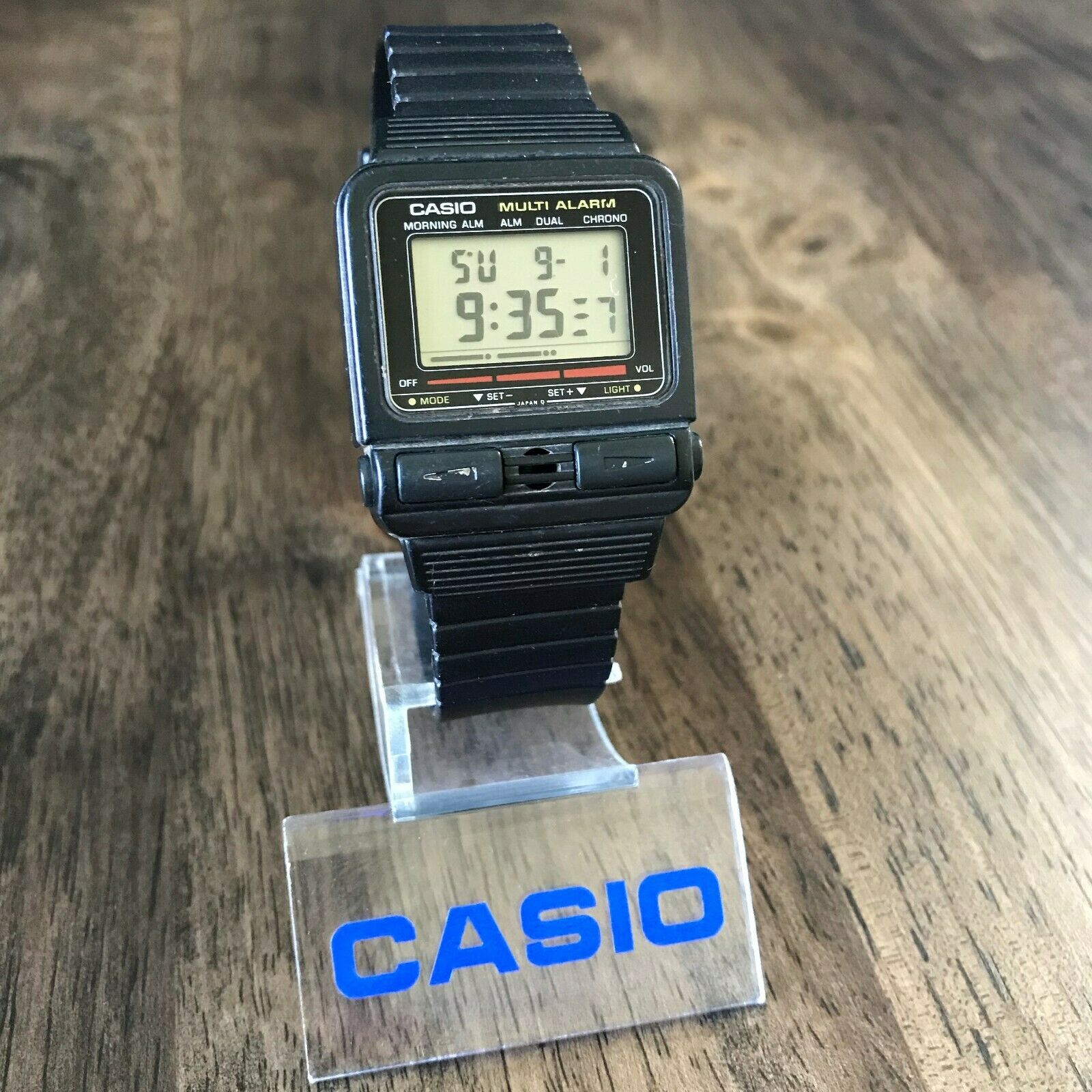 casio watch multiple alarms