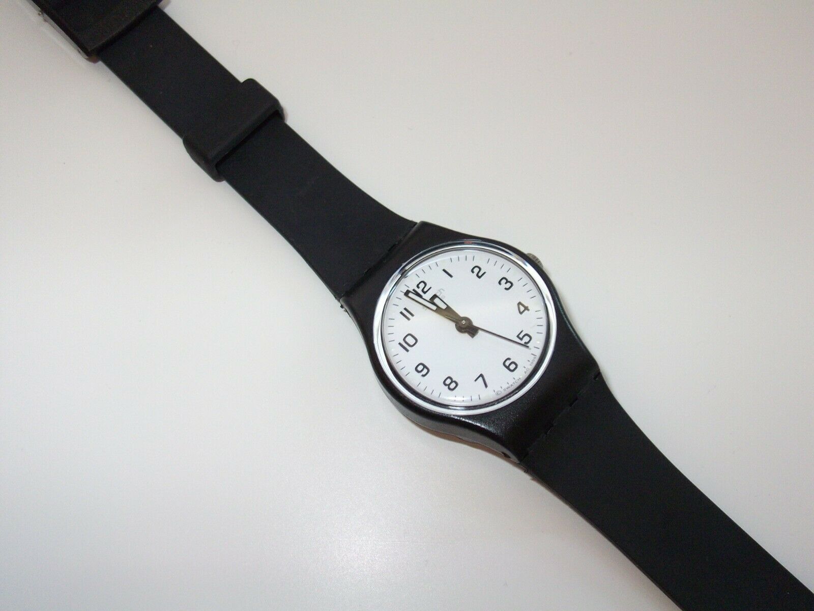 Swatch lady black outlet single