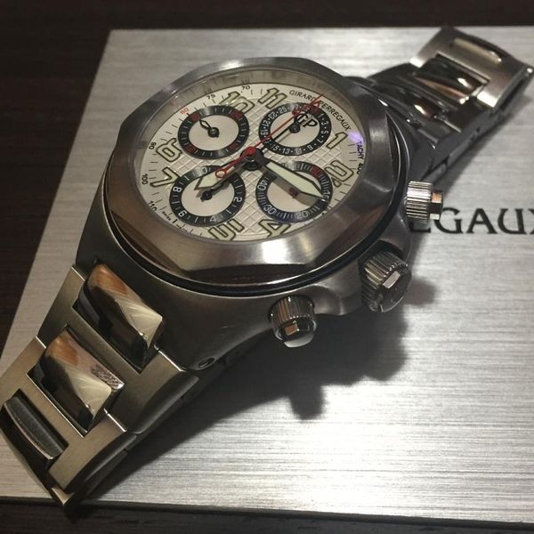 Girard Perregaux Laureato 44mm EVO 3 Chronograph Steel 3190 WatchCharts