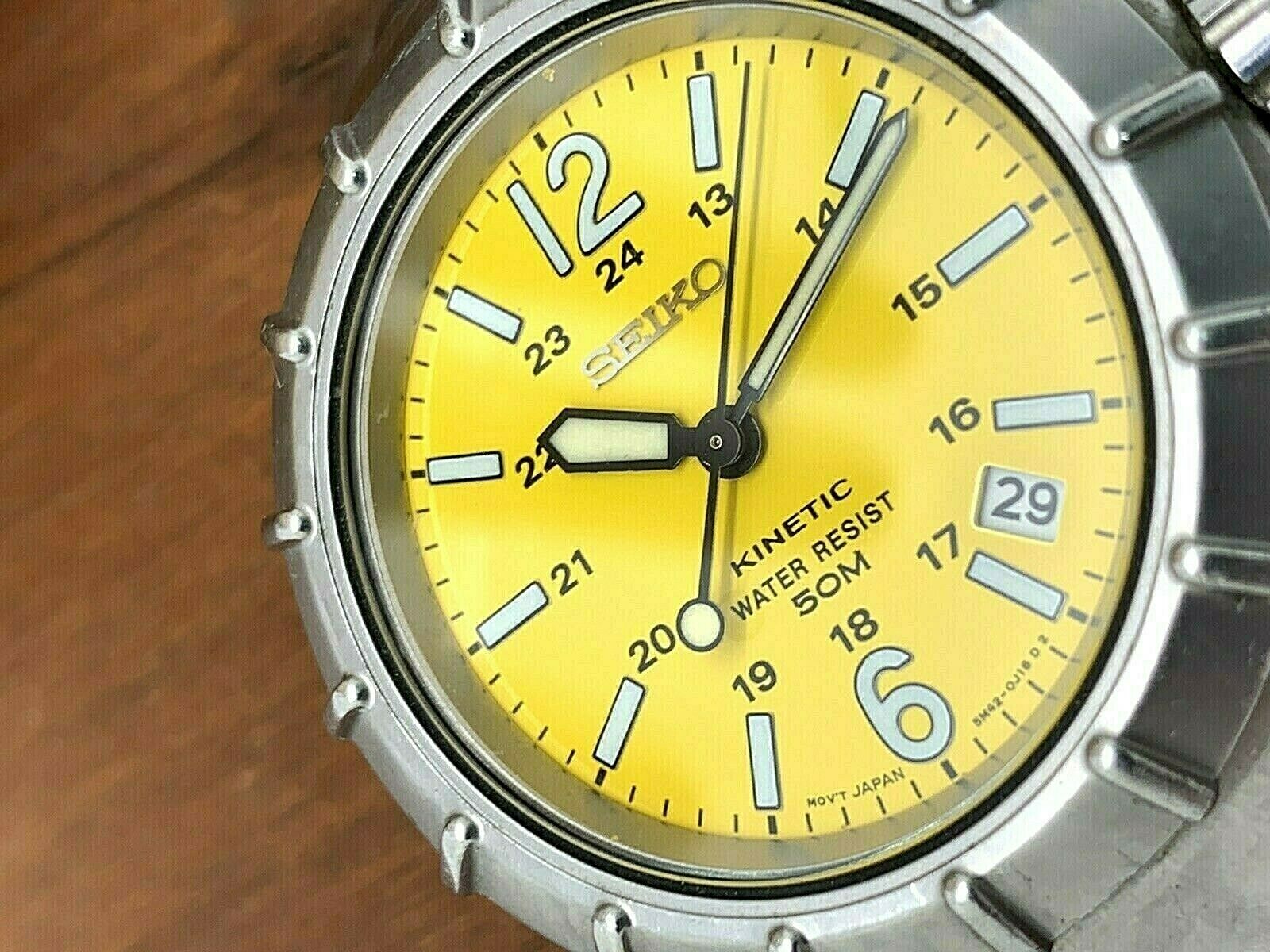 Seiko Kinetic Yellow Dial Stainless Steel 40mm Men's Watch 5M42