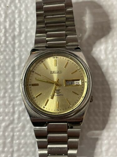 Vintage Seiko 5 Automatic 7009-3131 A2 | WatchCharts Marketplace