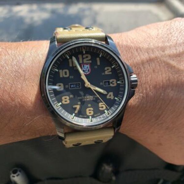 Luminox Atacama Field Day Date 1925 Wrist Watch for Men | WatchCharts
