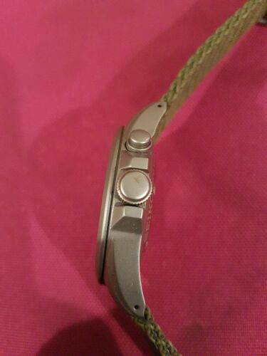 Seiko Kinetic 100m Mens Watch 5M83-0AA0 | WatchCharts Marketplace