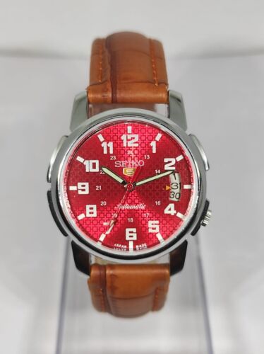 Seiko on sale red face