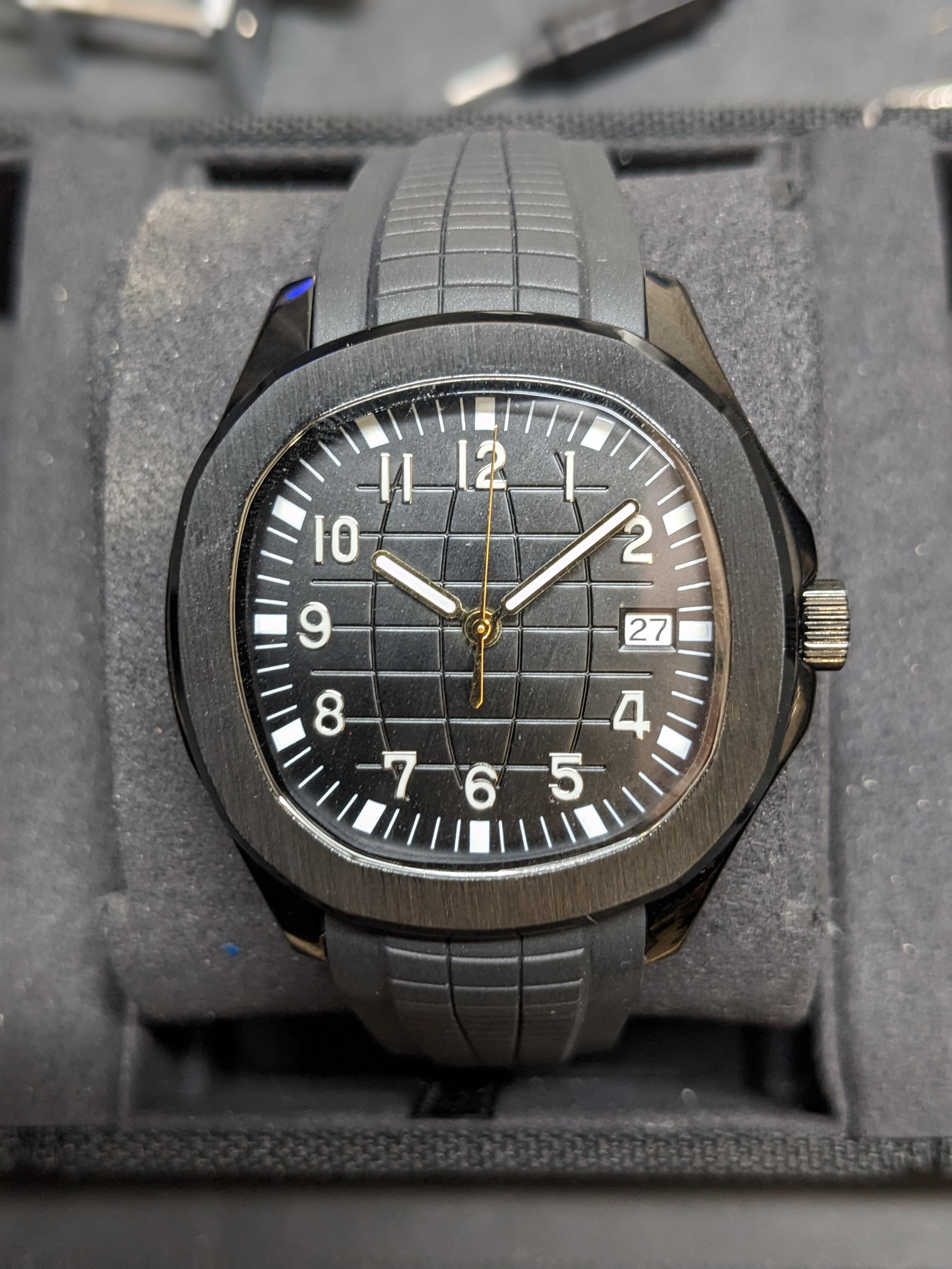 WTS] Custom Seikonaut Mod: PVD Black - Seiko NH35 Auto - Sapphire