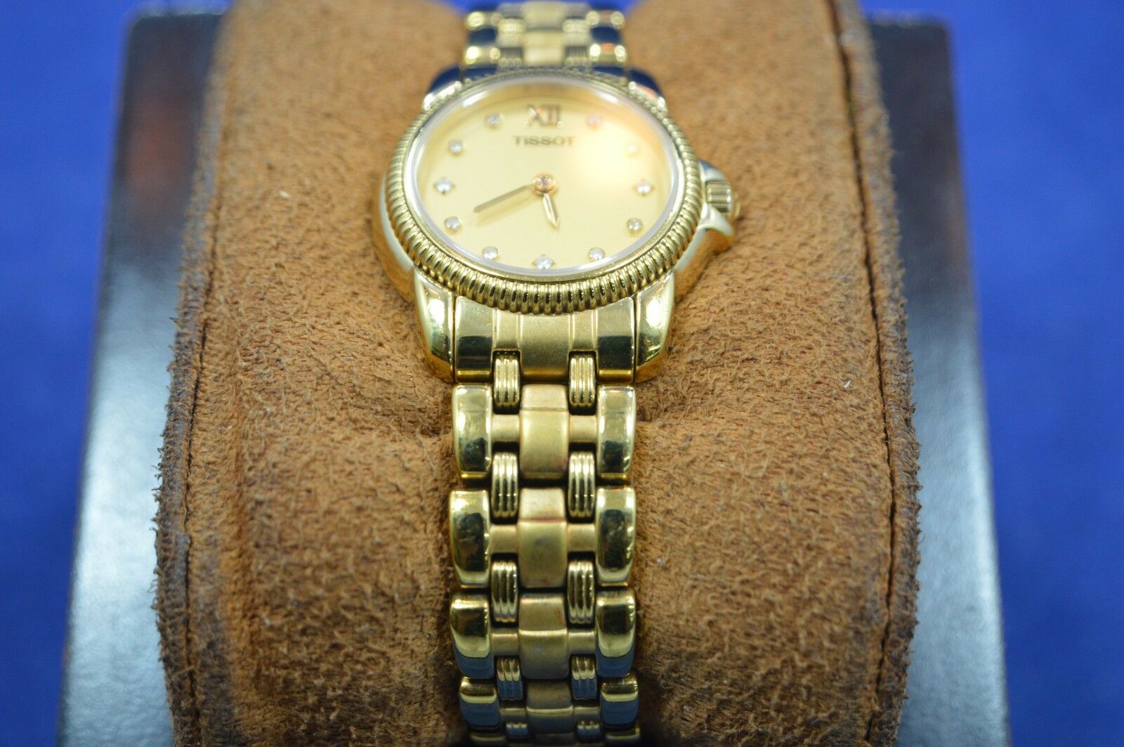 Tissot Womans Watch C218 318C Gold Tone Stainless Steel Gold