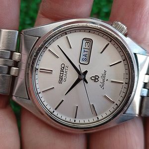 NICE VINTAGE SEIKO SILVER WAVE 7546-8010 QUARTZ DIVER JAPAN WATCH