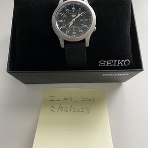 WTS] Seiko 5 SNK809 with Seiko 3304JZ 18mm Stainless Steel Band |  WatchCharts