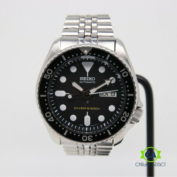 Seiko SKX007K2 Brushed Stainless Steel Men's 200m Diver Automatic watch ...