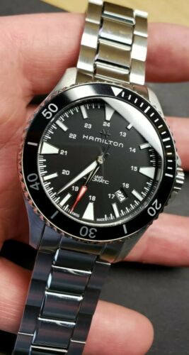 hamilton khaki navy h82335131