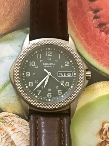 RARE UNIQUE Men s Vintage Watch SEIKO 7N43 6B20. Nice Looking