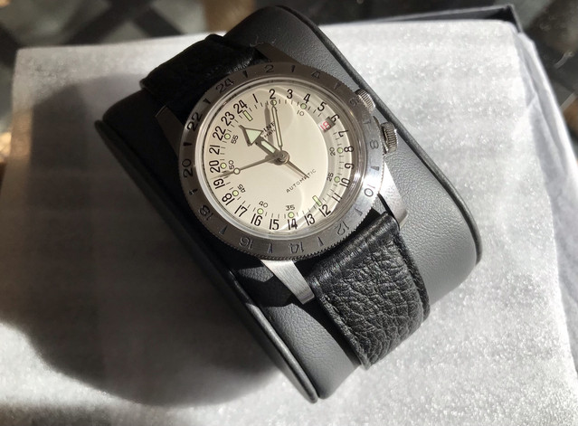Glycine Airman No. 1 Cream Purist 36 Ref. GL0373 | WatchCharts