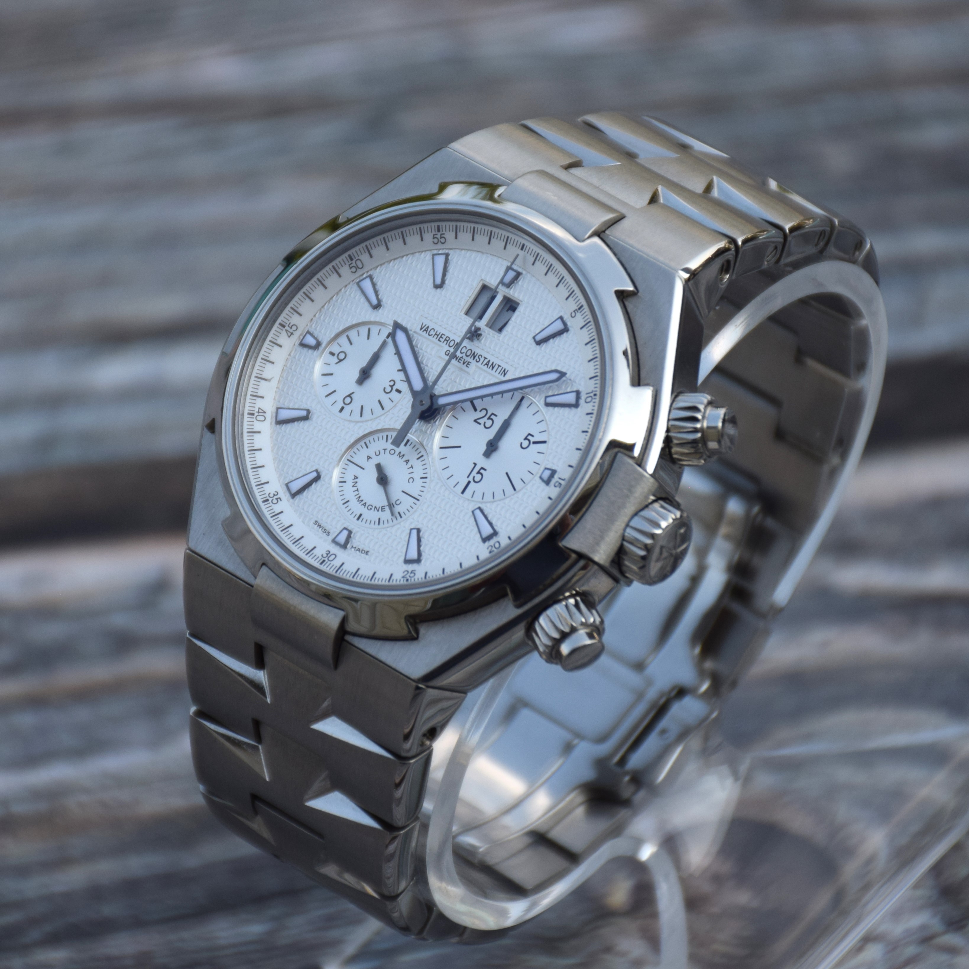 Vacheron Constantin Overseas Chronograph white dial - Perfect condition -  serviced - with box 49150 » Monacowatch