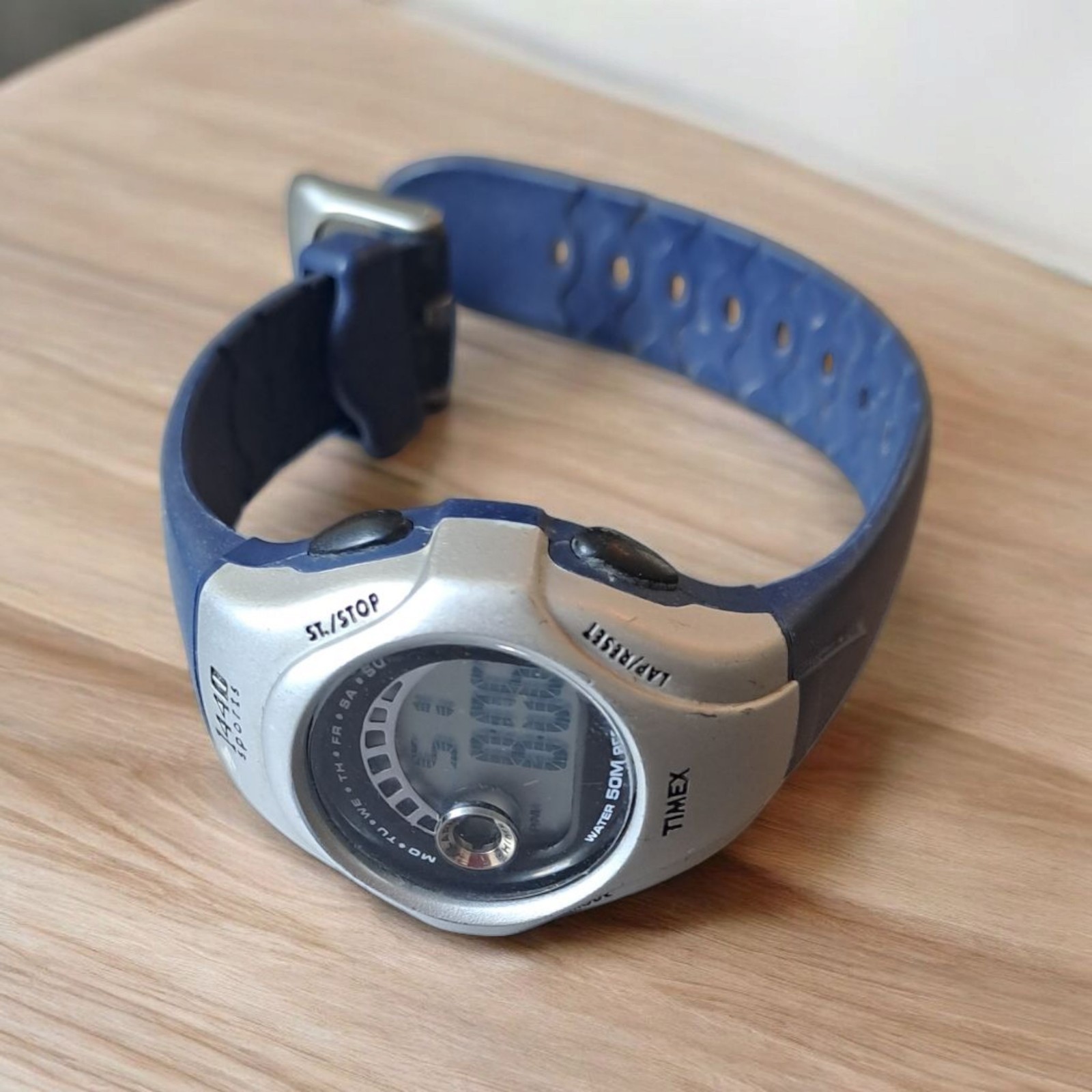 Vintage 80s Timex Women display picture 3