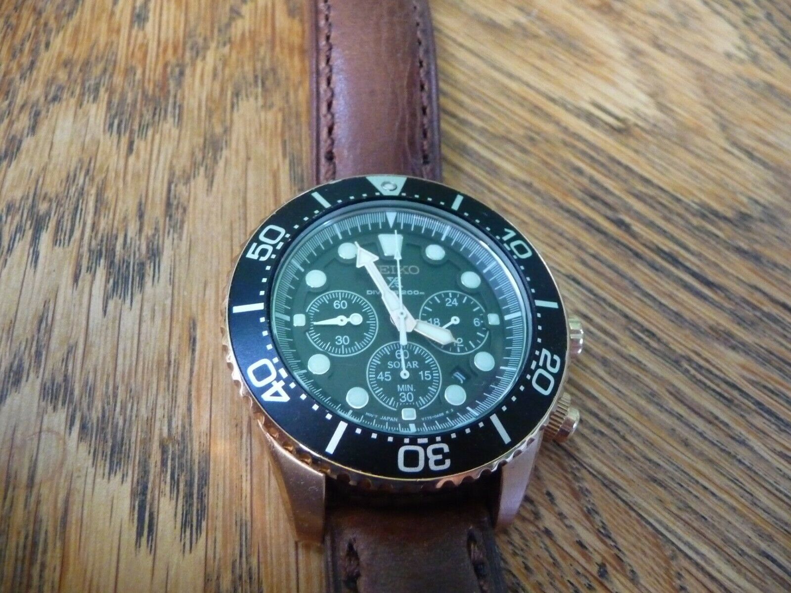 Seiko ssc570 hot sale