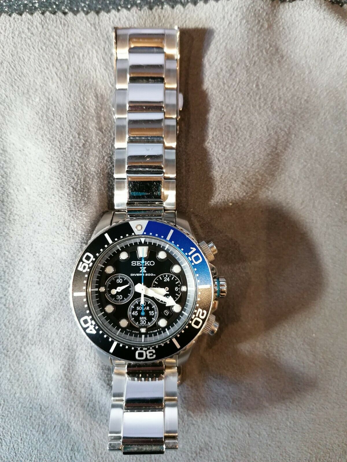 Seiko Solar Batman SSC017 Prospex v175-0ad0 Chronograph Air