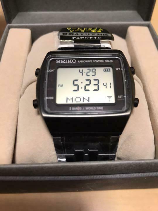 Seiko S760-0AA0 Radiowave Control Solar Men's Watch Working NEW