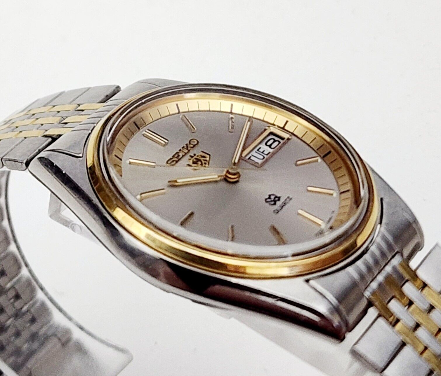 Chapado en Laton ゴールド　Mgs-23 Chapado en Laton ゴールド Mgs-23 14K Yellow Gold 2mm Half