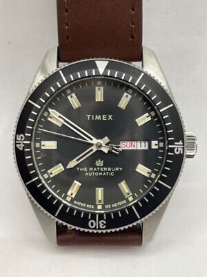 Timex TW2V24800 Classic Waterbury 40mm Automatic Dive Black