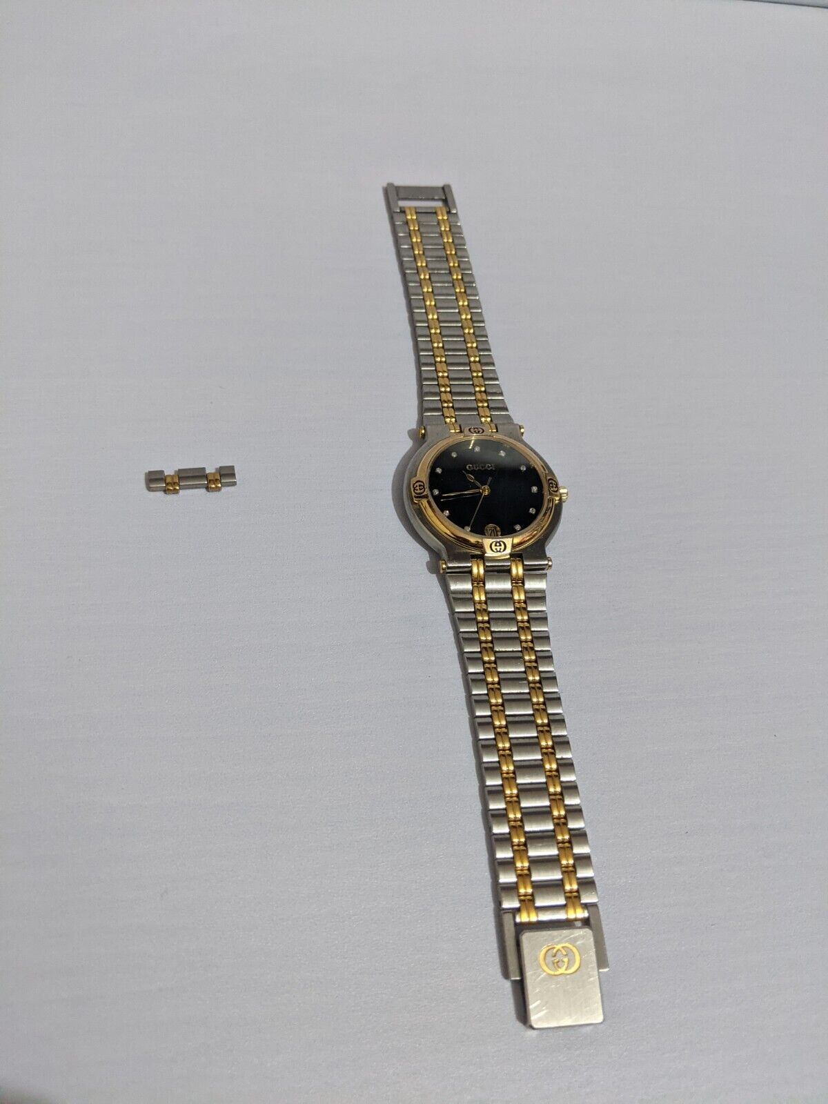 Gucci 9000m outlet diamond