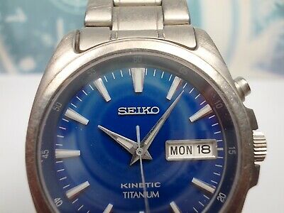 SEIKO KINETIC TITANIUM DAY/DATE MEN'S WATCH 5M43-0E50 SEIKO KINETIC TITANIUM DAY/DATE MEN'S WATCH 5M43-0E50
