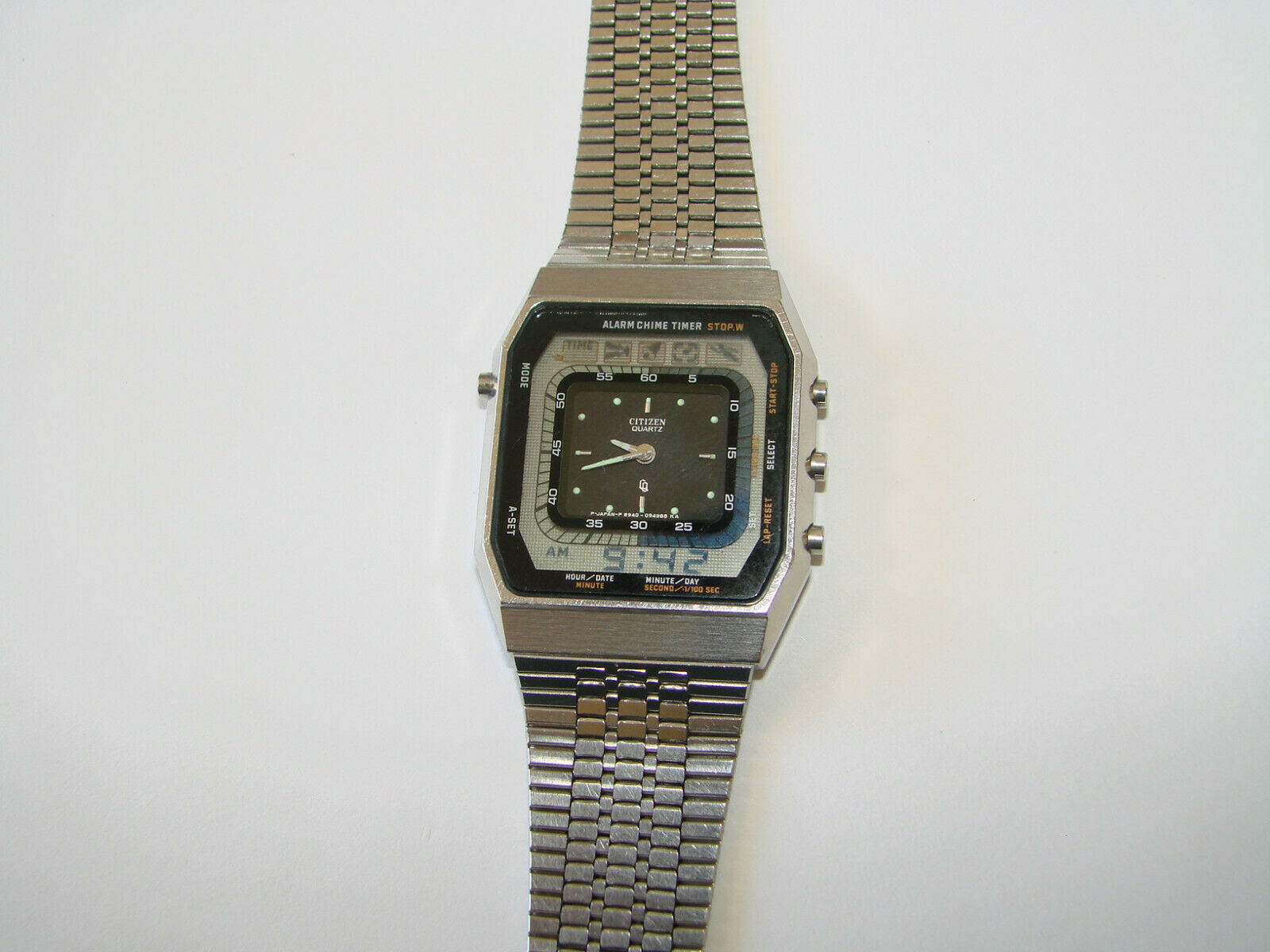 Citizen 4-082028 Time Track Ana-Digi Alarm Chrono cal. 8940