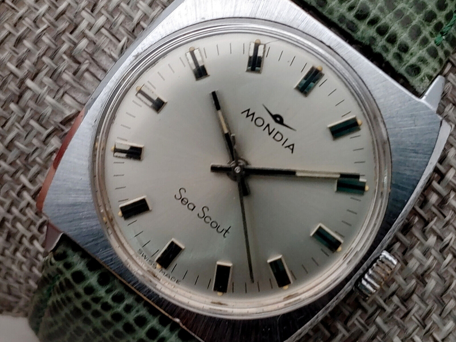 【未開栓】F.O.V. Finest Old Vintage 度数容量記載なし MONDIA SEA SCOUT BY ZENITH WATCH MANUAL AS 1800 UOMO VINTAGE SWISS