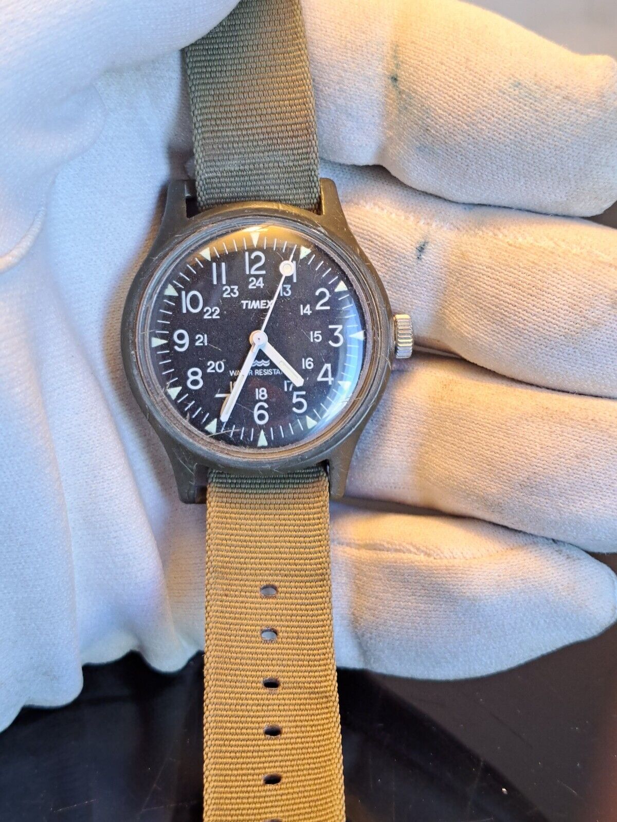 Vintage Timex MacGyver Military Field Watch 24 HR Camper