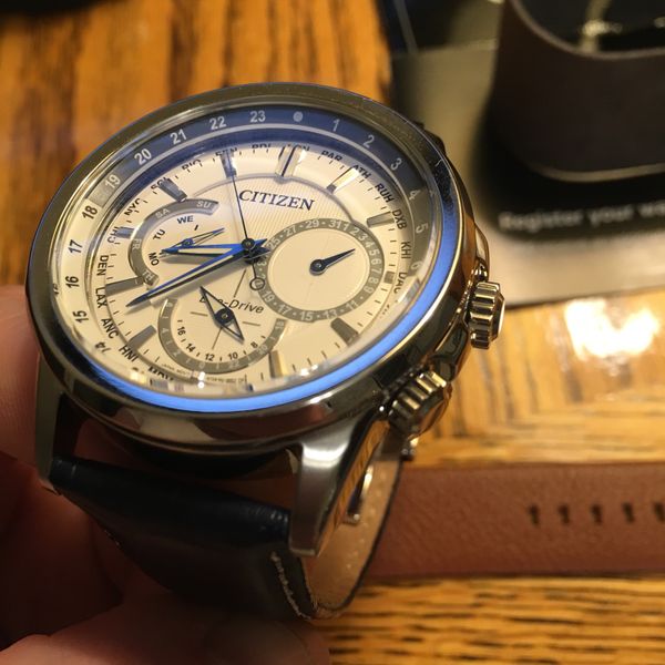 Citizen EcoDrive Calendrier BU202002A WatchCharts