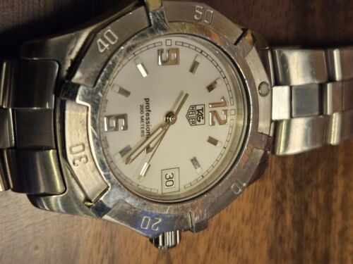 Tag Heuer Professional White Dial Mens Quartz Watch WN1111 Tag Heuer Professional White Dial Mens Quartz Watch WN1111