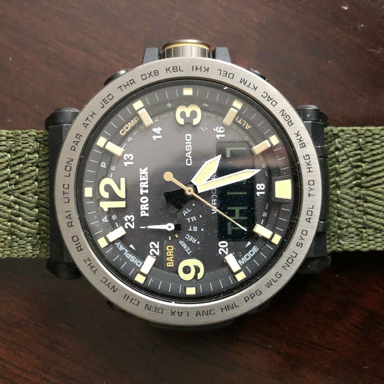 CASIO ProTrek PRG-600 / 5497 Digital Analog #A845 Wristwatch F/S 