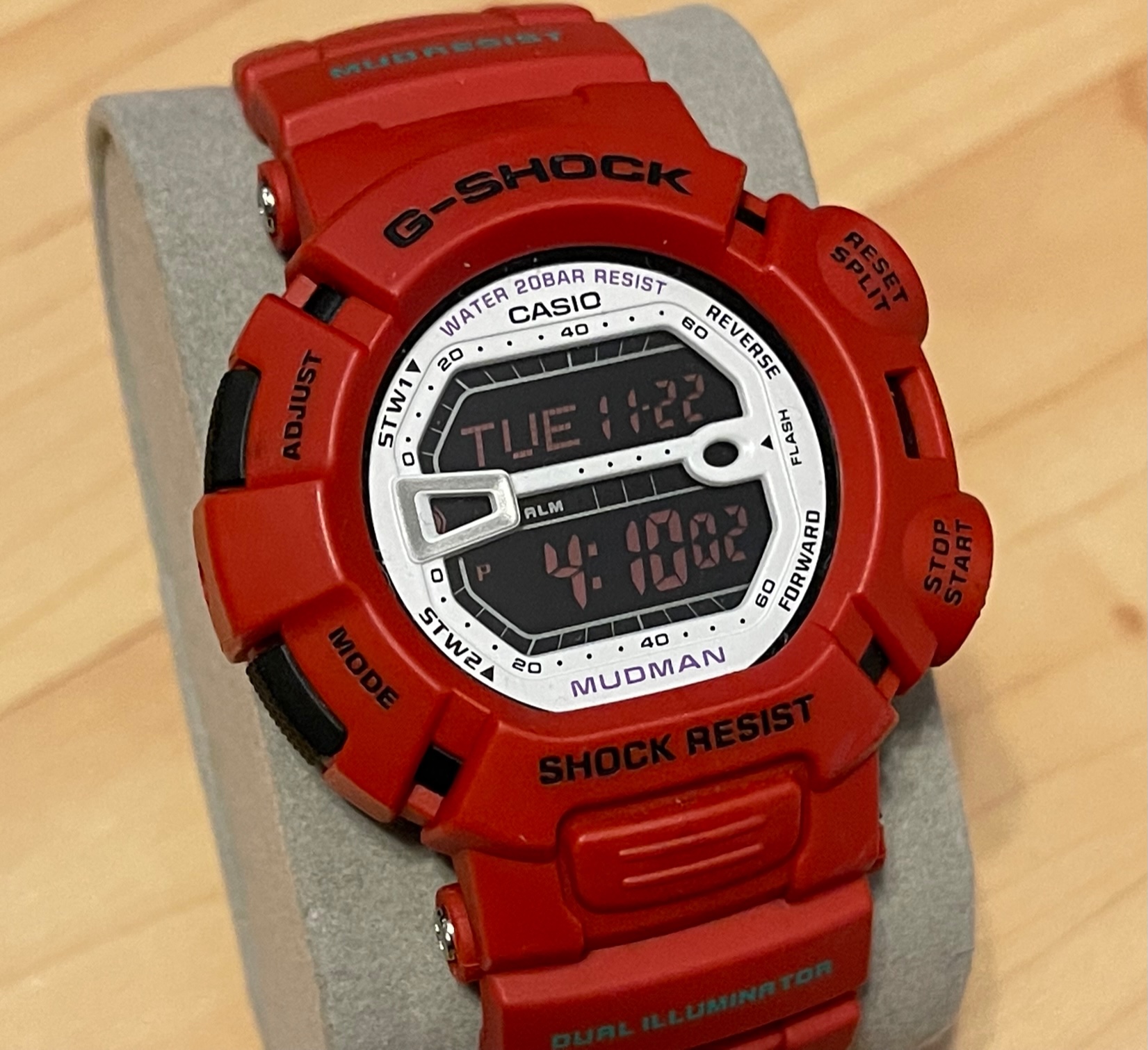 G shock hot sale mudman red