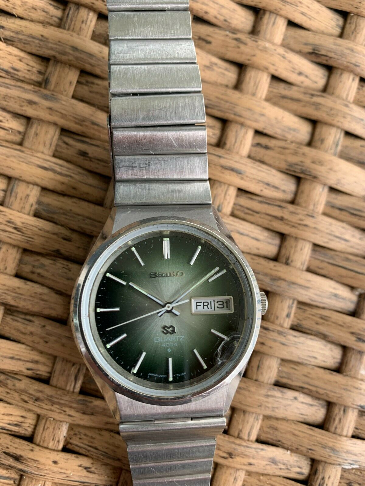 1975 Vintage Seiko SQ 4004 Day Date Watch Green Dial 0903-7019