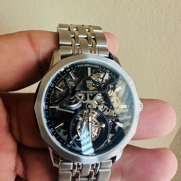 Waldhoff Vanguard V8 Tourbillon Hand Wind WatchCharts