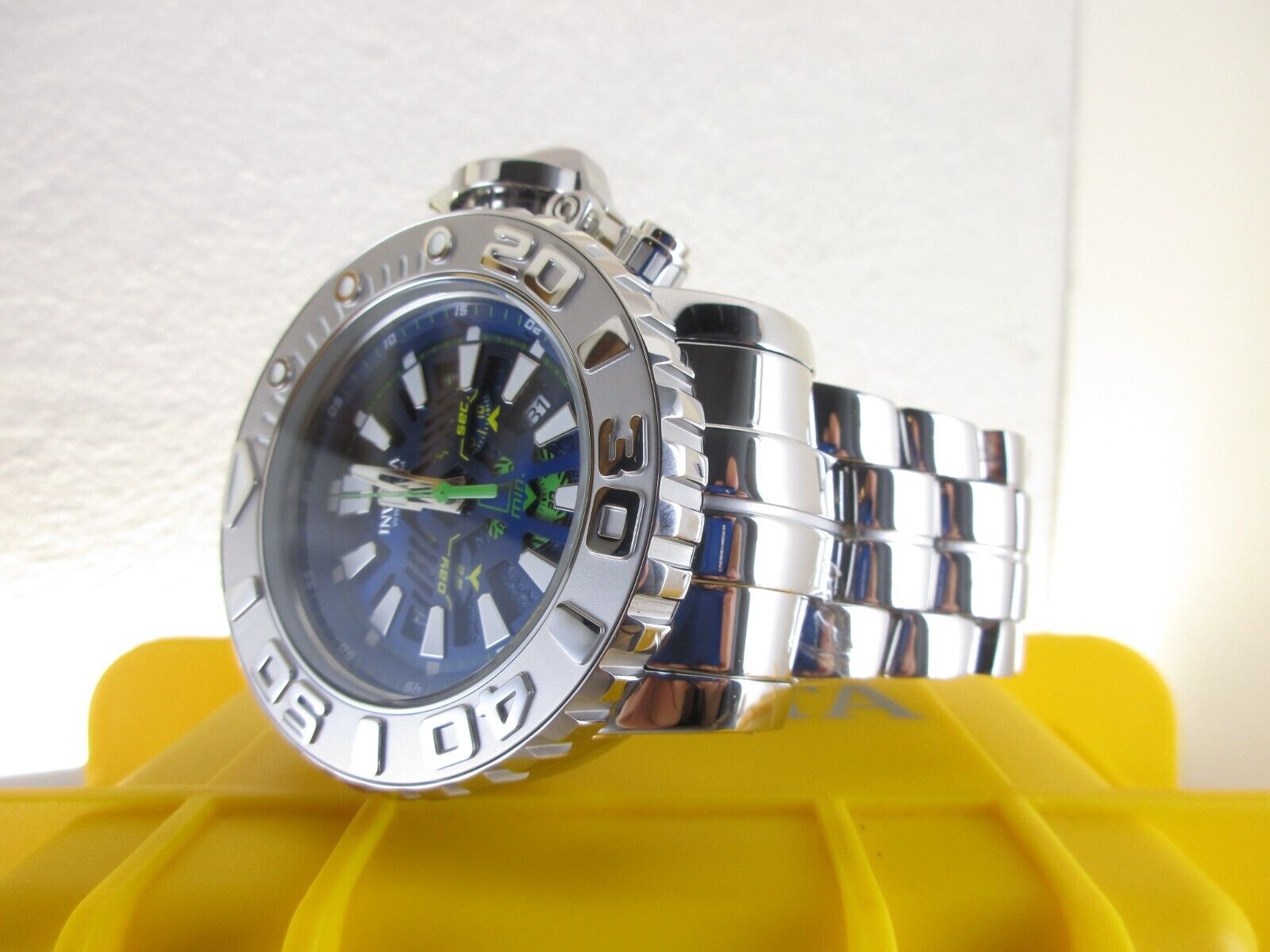 Invicta Sea Hunter Men's High Polish Gen III 70mm Swiss Chronograph 31466 |  WatchCharts Marketplace