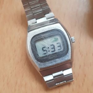 Vintage Seiko 0534-5020 Lc Lcd Digital Quartz Watch | WatchCharts