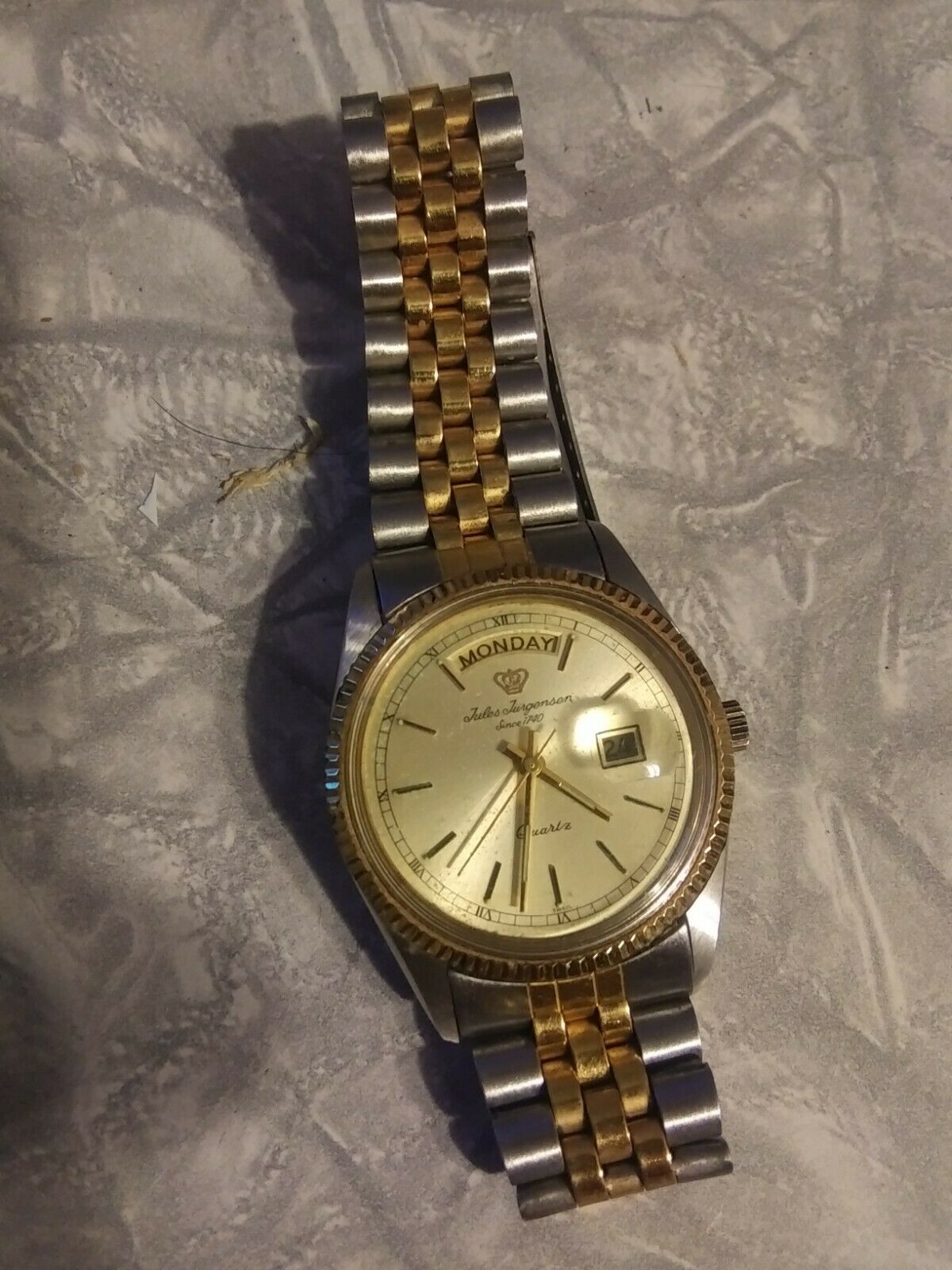 J.U  JULES JURGENSEN President Men's Quartz Watch. Day Date 2