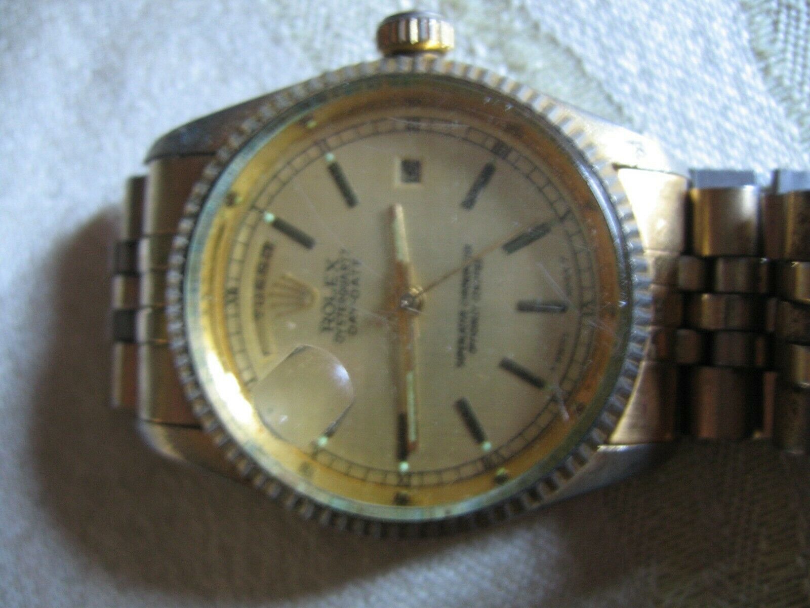 Broken watches for online sale