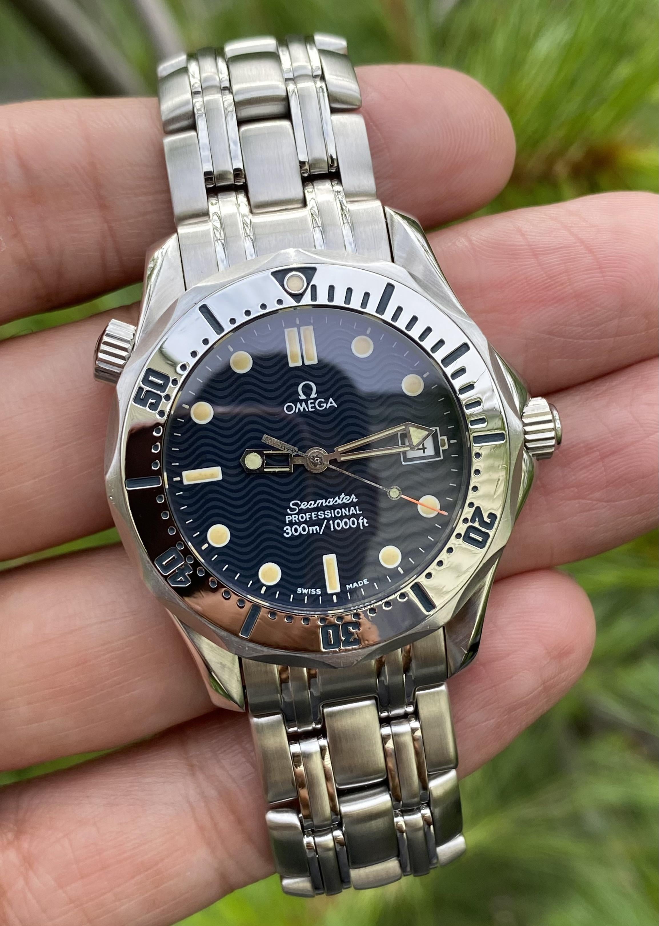 Mid on sale size seamaster