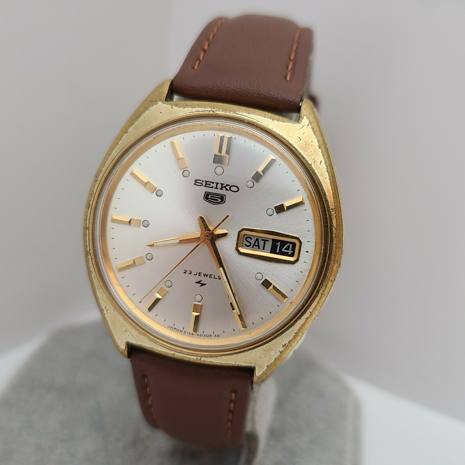 Vintage SEIKO 5126-8010 Men's Automatic watch 23Jewels day/date