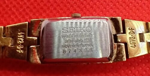 SEIKO Quartz Vintage Ladies Gold Tone Watch 44y2 b f WatchCharts