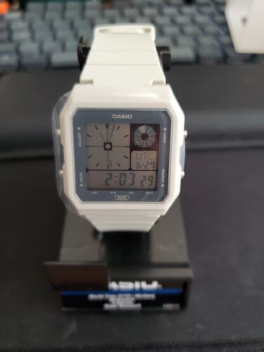 Casio LF-20W-8ACF Ivory 3551 Quartz Watch, World Time, Chronograph