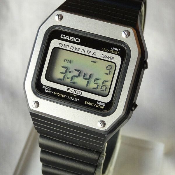 ヴィンテージカシオF-300実動 Vintage Casio F-300 F300 Module 110 Mens Digital Watch Japan